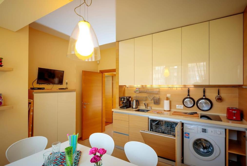Green Apartment - Top Location, Near City Center! Sofia Exterior foto
